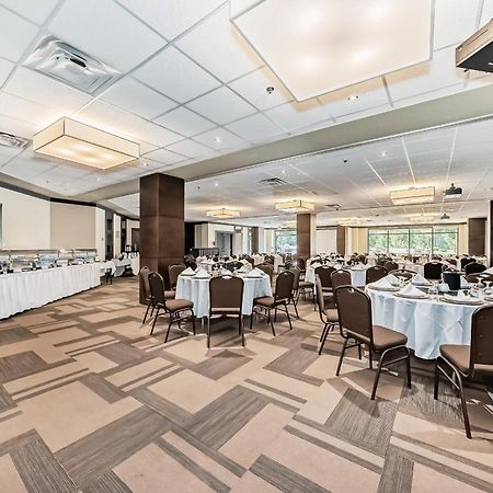 Copper Point Resort Invermere Luaran gambar