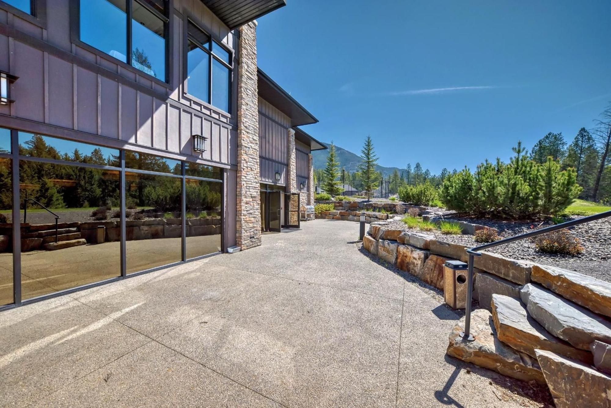 Copper Point Resort Invermere Luaran gambar