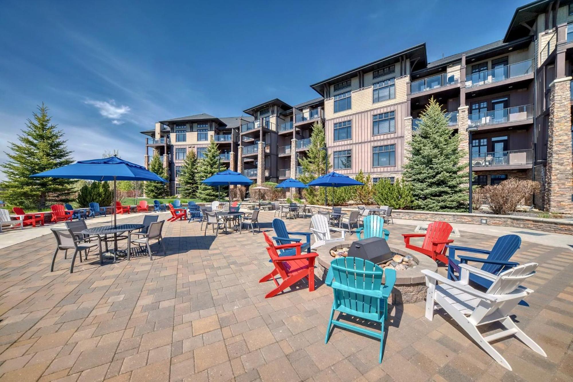 Copper Point Resort Invermere Luaran gambar