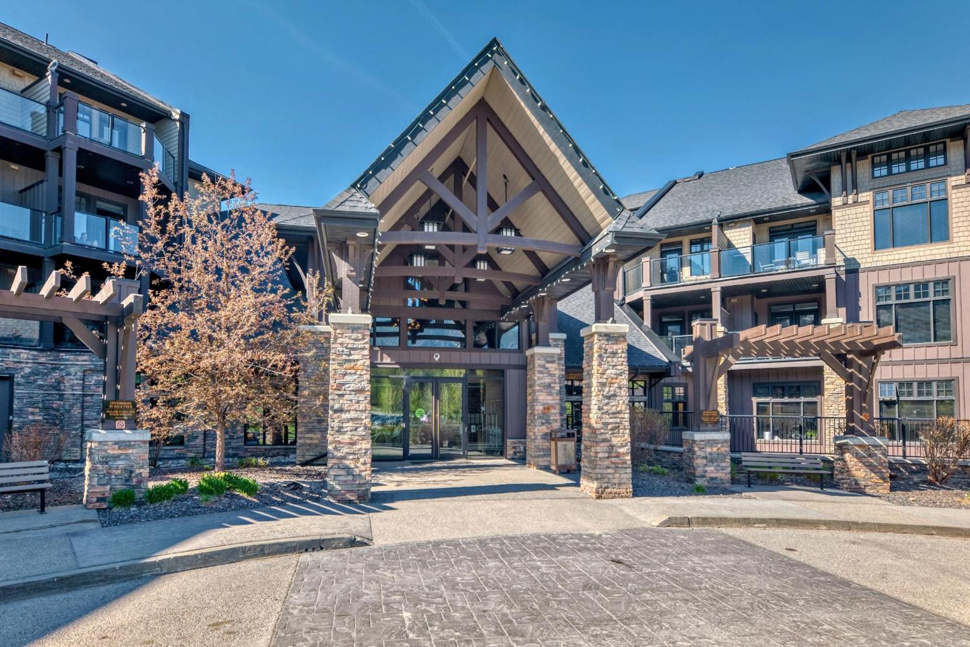Copper Point Resort Invermere Luaran gambar