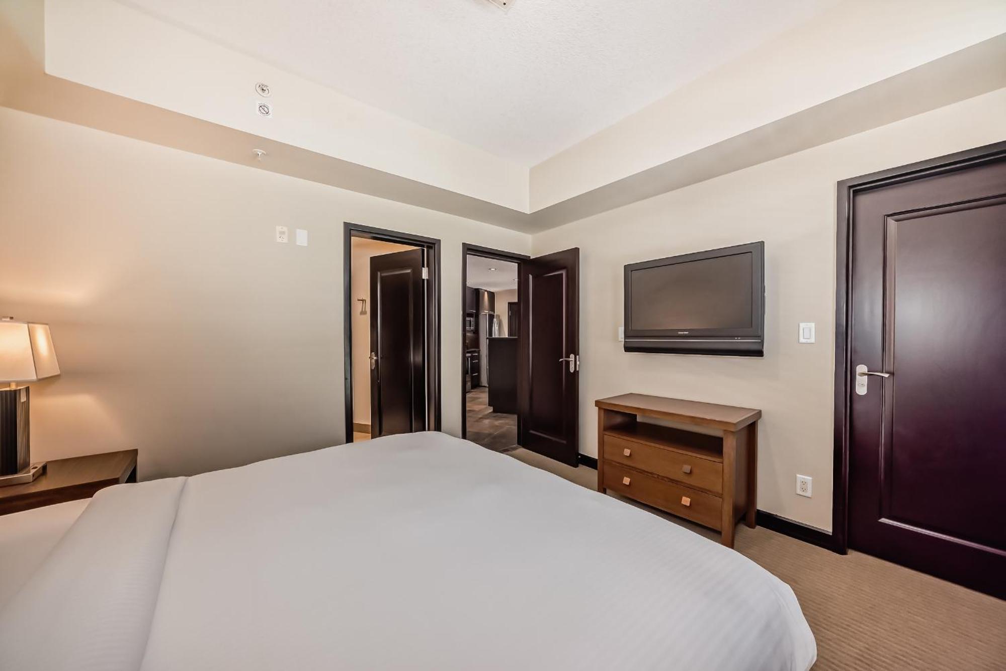 Copper Point Resort Invermere Luaran gambar