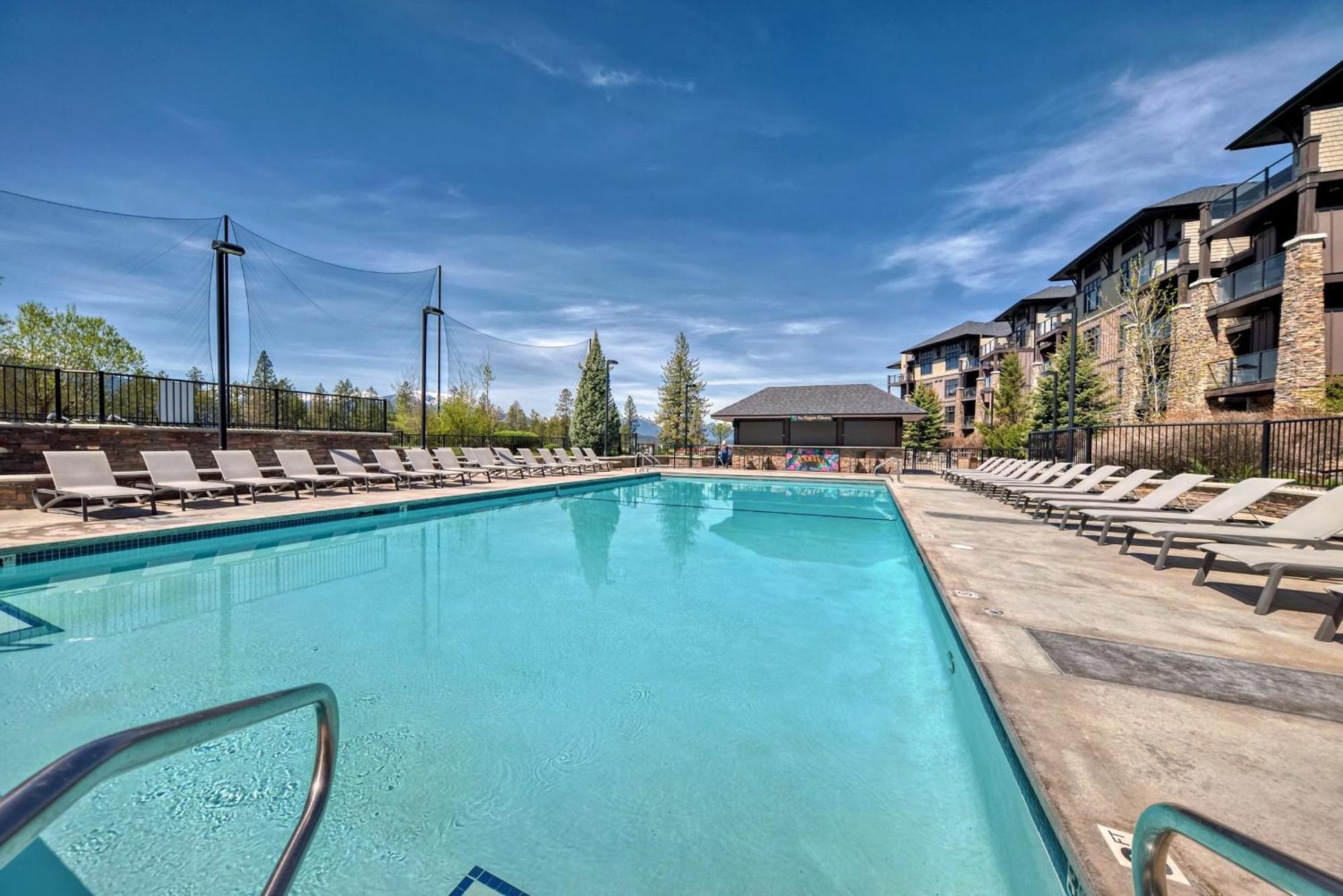 Copper Point Resort Invermere Luaran gambar