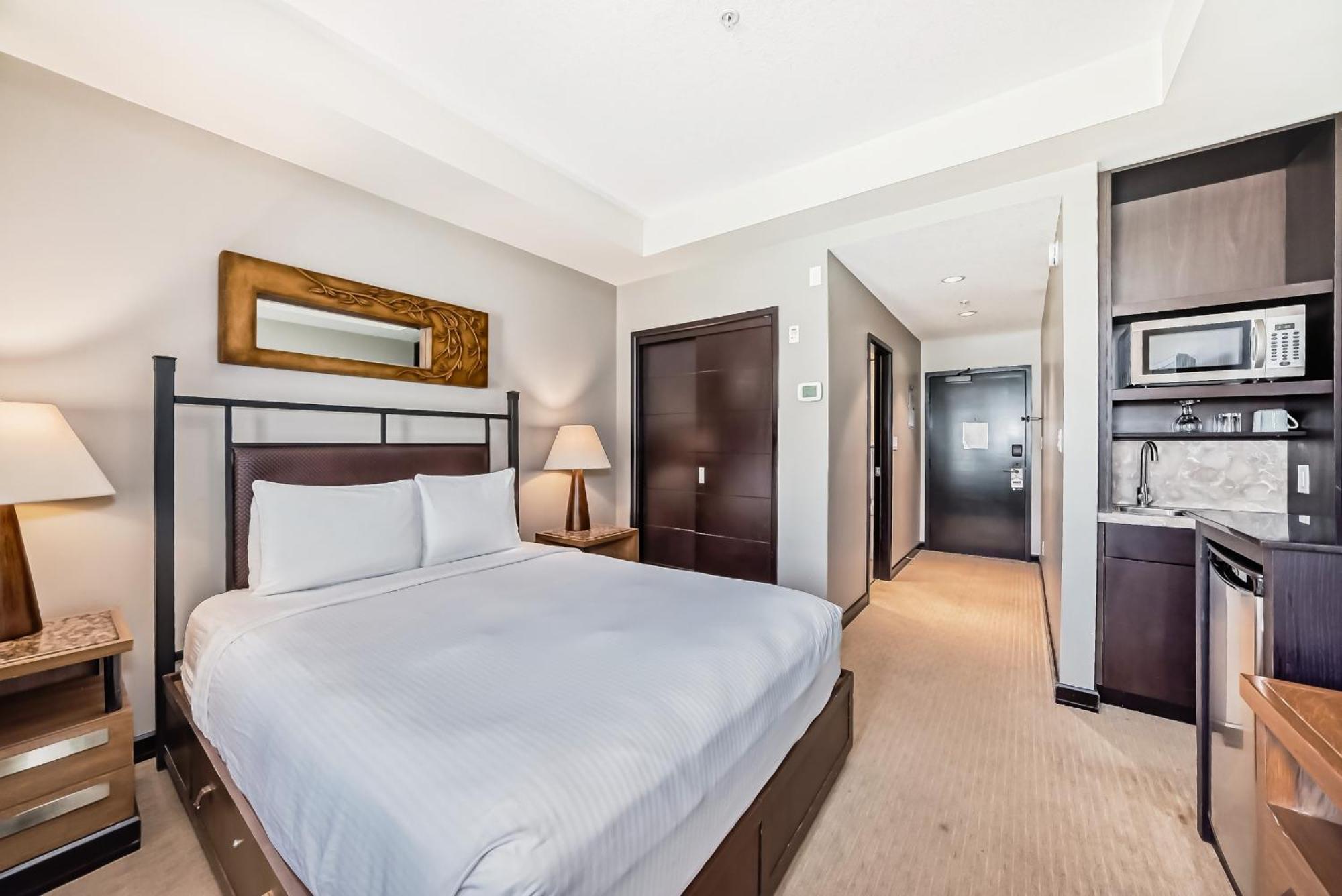 Copper Point Resort Invermere Luaran gambar
